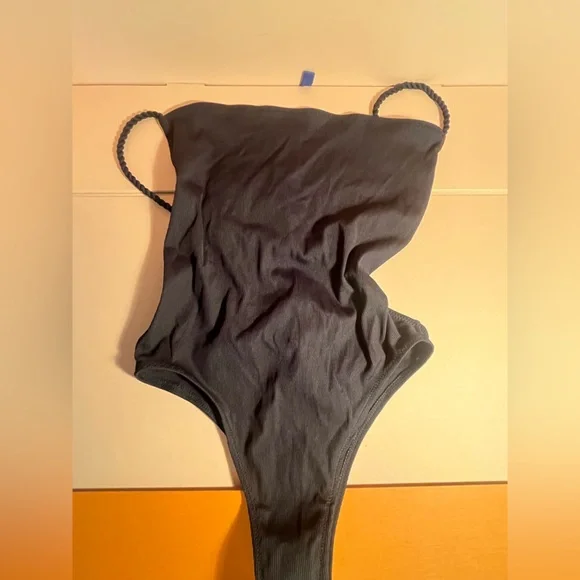 Free People movement NWT black one - piece swimsuit - Picture 2 of 6